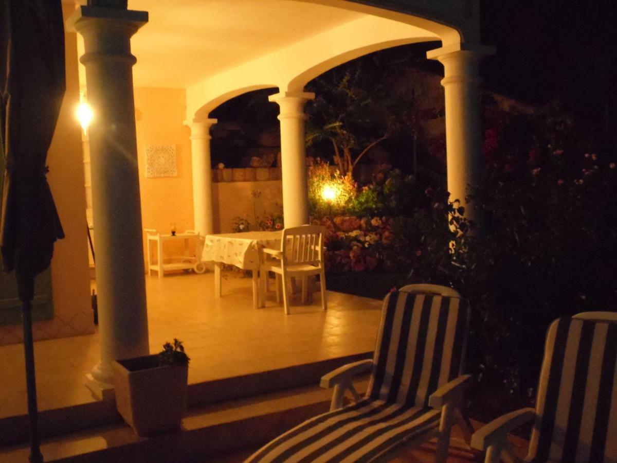 شقة La Bastide Fleurie كافالير سور مير المظهر الخارجي الصورة